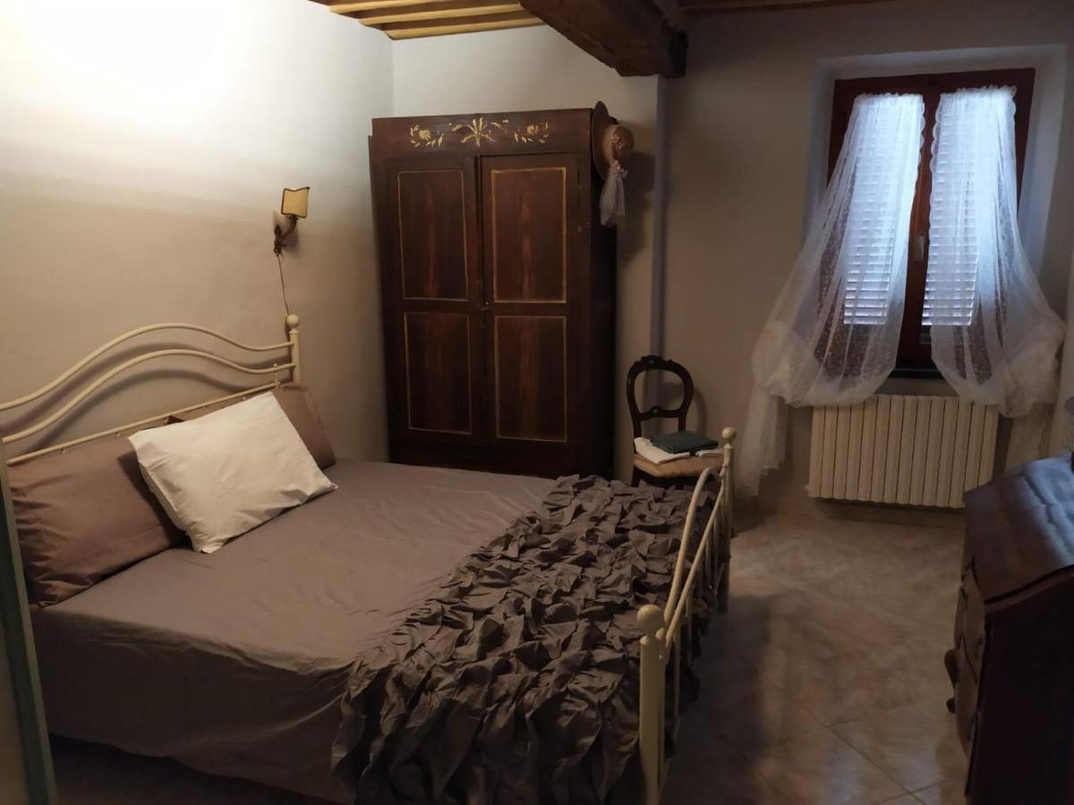 ラーリ Borgo Anticoヴィラ エクステリア 写真